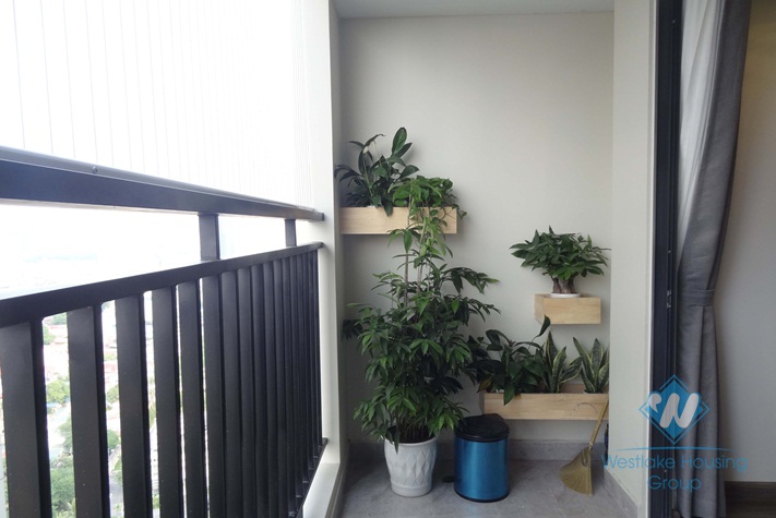 High floor three bedrooms apartment for rent in new building Hong Kong Tower, Ha Noi